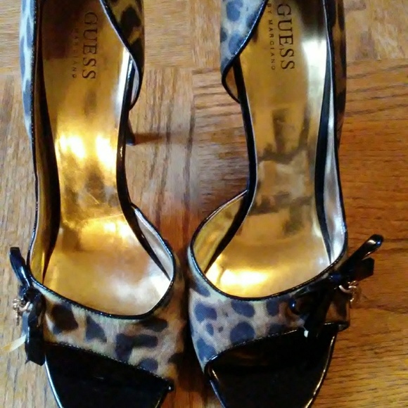 Guess High heels Animal print Hearts Size 10M - Picture 5 of 7